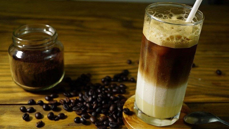 Start your Hanoi Travel with a creamy sip